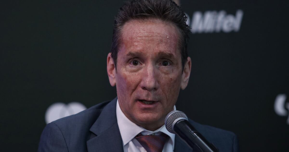 Daniel Becker descarto que Mifel vaya a comprar Vector Casa de Bolsa.