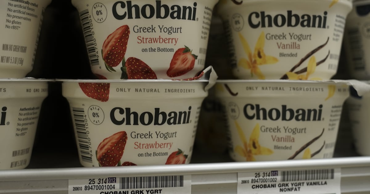 La venta de bonos se produjo en un momento en que Chobani ha incrementado su gasto.