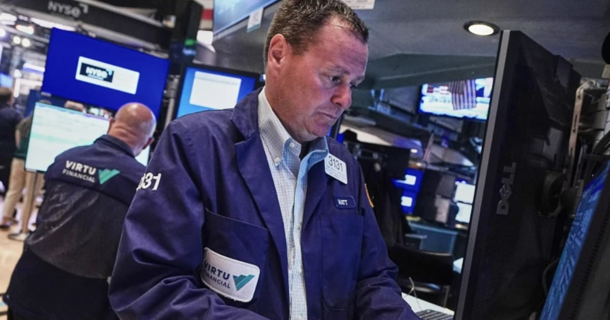 Así operan Wall Street y la Bolsa Mexicana de Valores este 21 de julio. (AP).