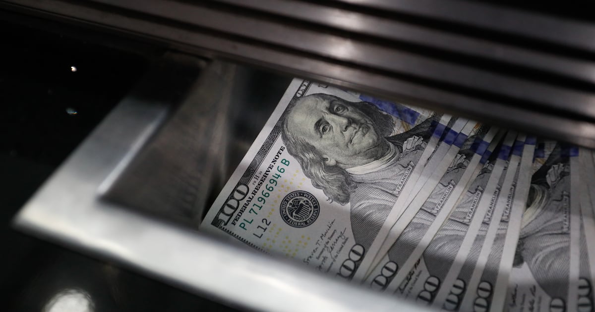 En numeros preliminares, la IED ascendio a 23 mil 591 millones de dolares, lo cual representa un aumento del 10.4% respecto al primer trimestre del año previo. Sin duda es una buena noticia.
