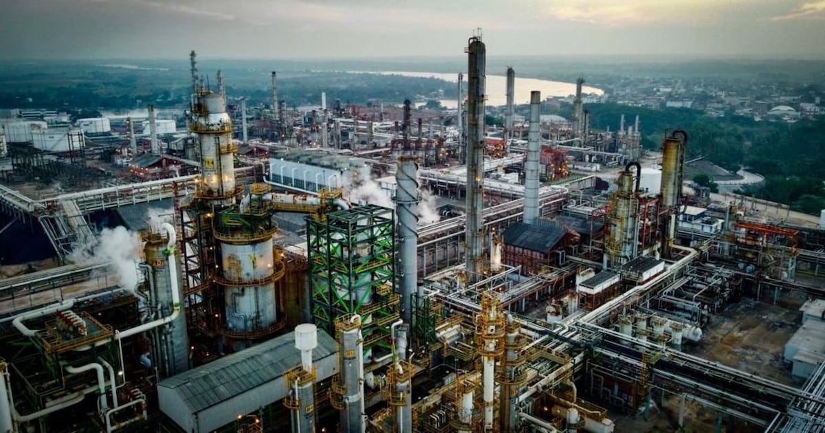 Los precios del petroleo mexicano superaron los 70 dolares por barril de crudo.