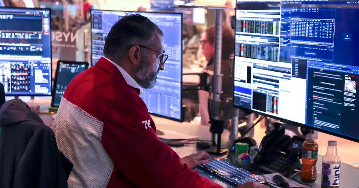 Así opera Wall Street y la Bolsa Mexicana de Valores HOY 24 de marzo. (Foto: EFE)