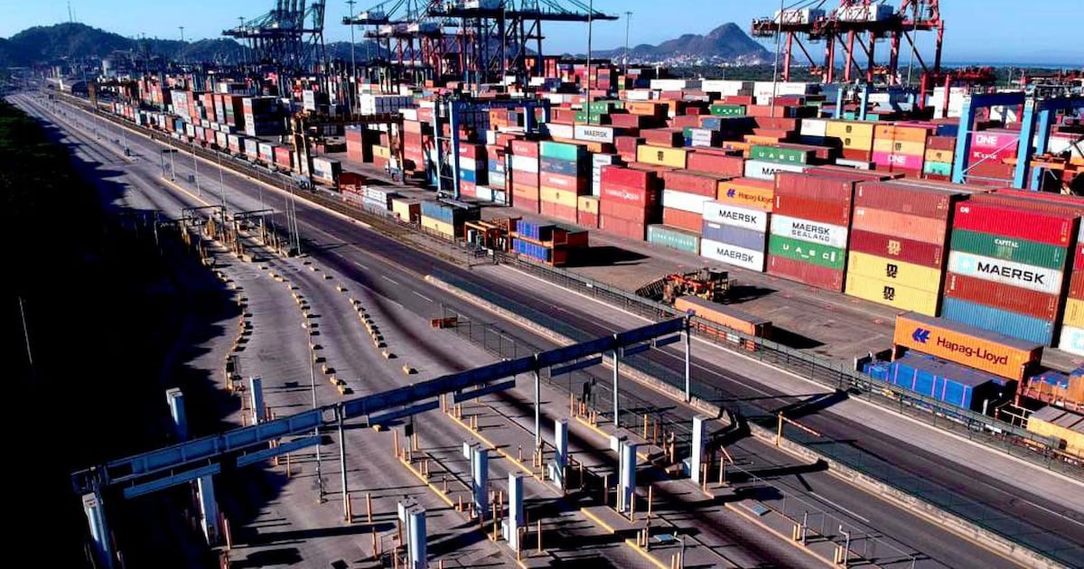Las exportaciones mexicanas alcanzaron sus mejores registros en el primer semestre en los ultimos cinco años.