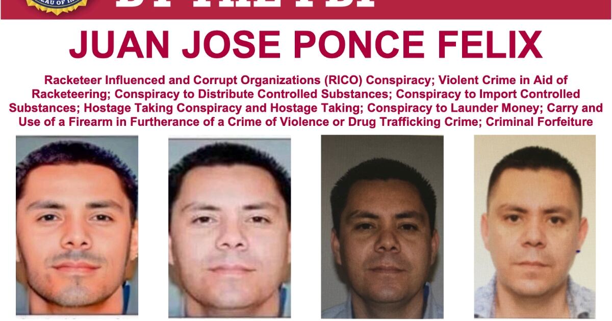 Juan Jose Ponce Felix, 'El Ruso', es buscado por su presunta participacion en narcotrafico, secuestro y lavado de dinero para el Cartel de Sinaloa.