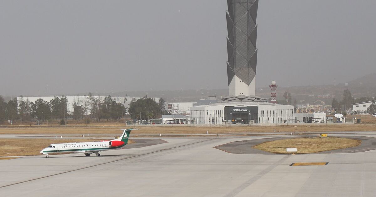 Una de las quejas contra el AIFA es que las opciones para llegar ahi son reducidas y la extension del Suburbano aun no esta completada.