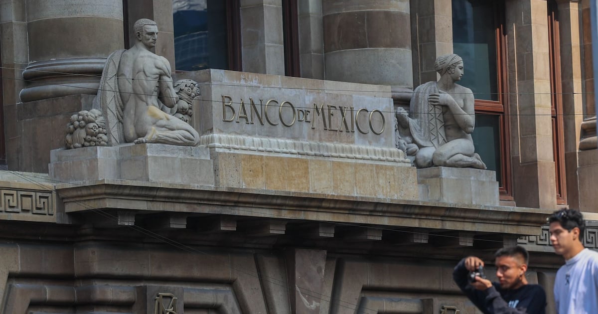 El Banco de Mexico menciono que es posible que los recortes a la tasa de interes terminen.