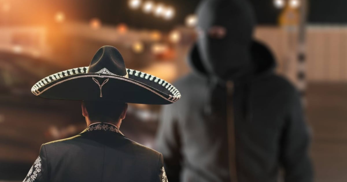 Jesus, lider del Mariachi Gama Mil, fue asaltado tras salir del banco. (Foto: IAGemini/Freepik)