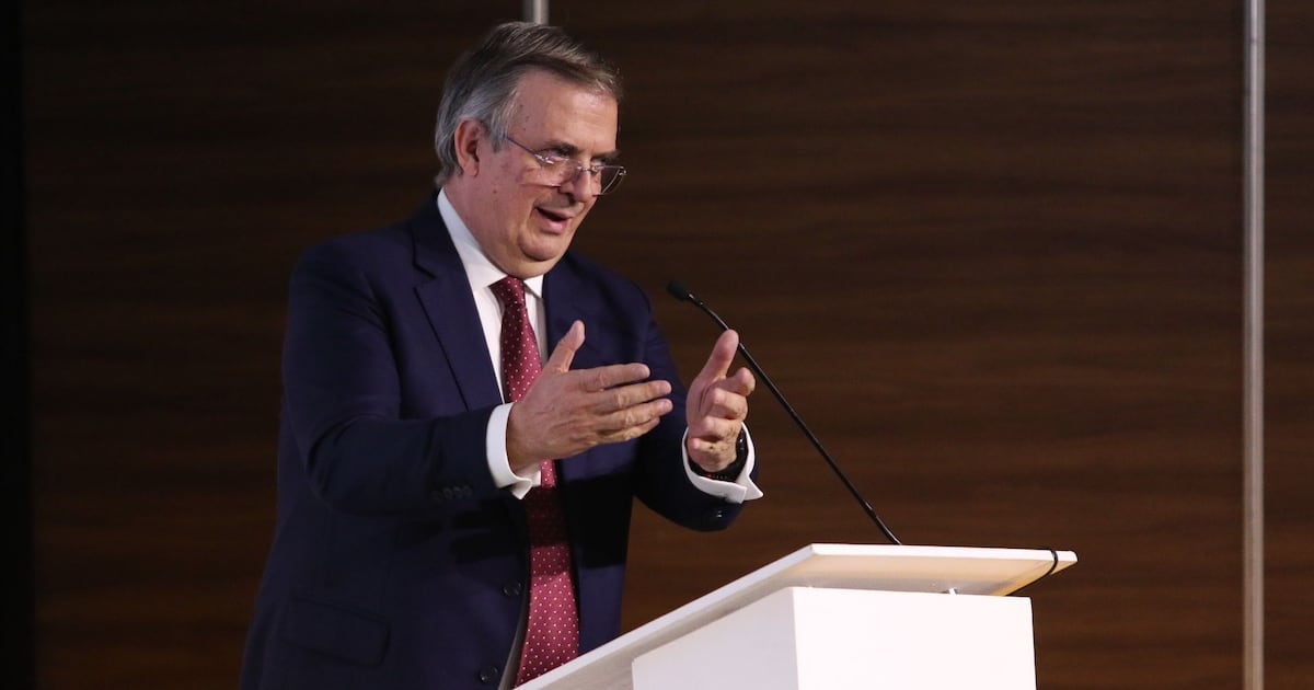Marcelo Ebrard, secretario de Economía, informó que habrá una reunión virtual para tratar el T-MEC.