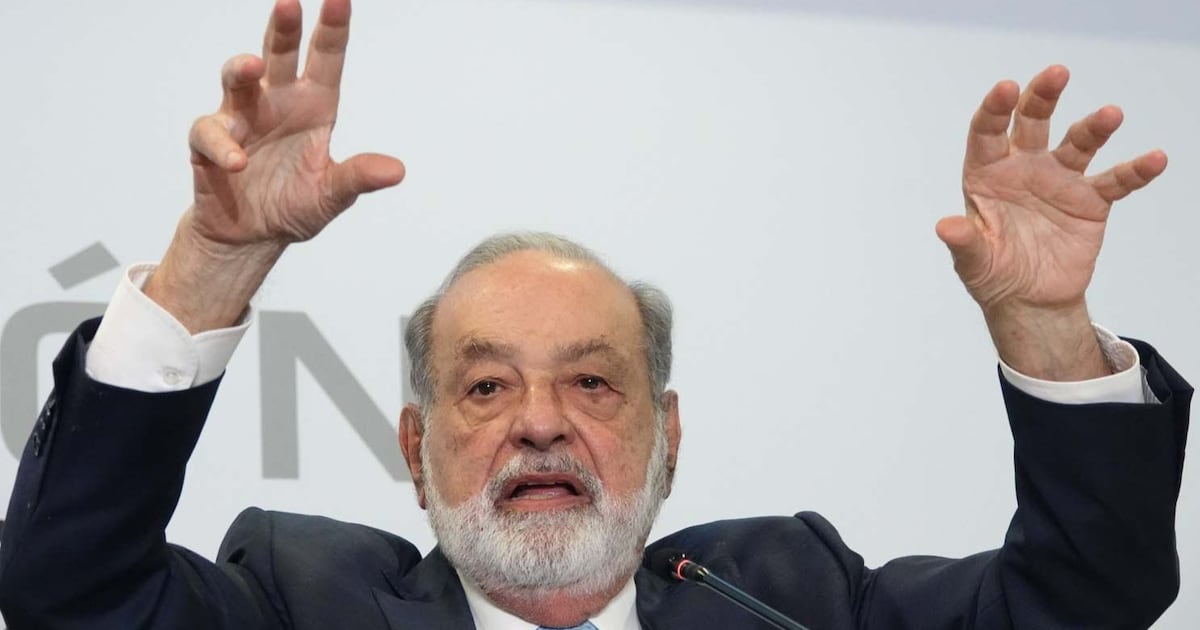 Carlos Slim hablo sobre la economia de EU y Mexico en su conferencia anual.