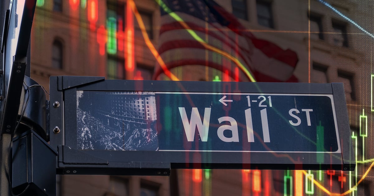 Mercados reaccionan a datos laborales de EUA y aumentan apuestas por una Fed restrictiva. (Credito: Shutterstock)