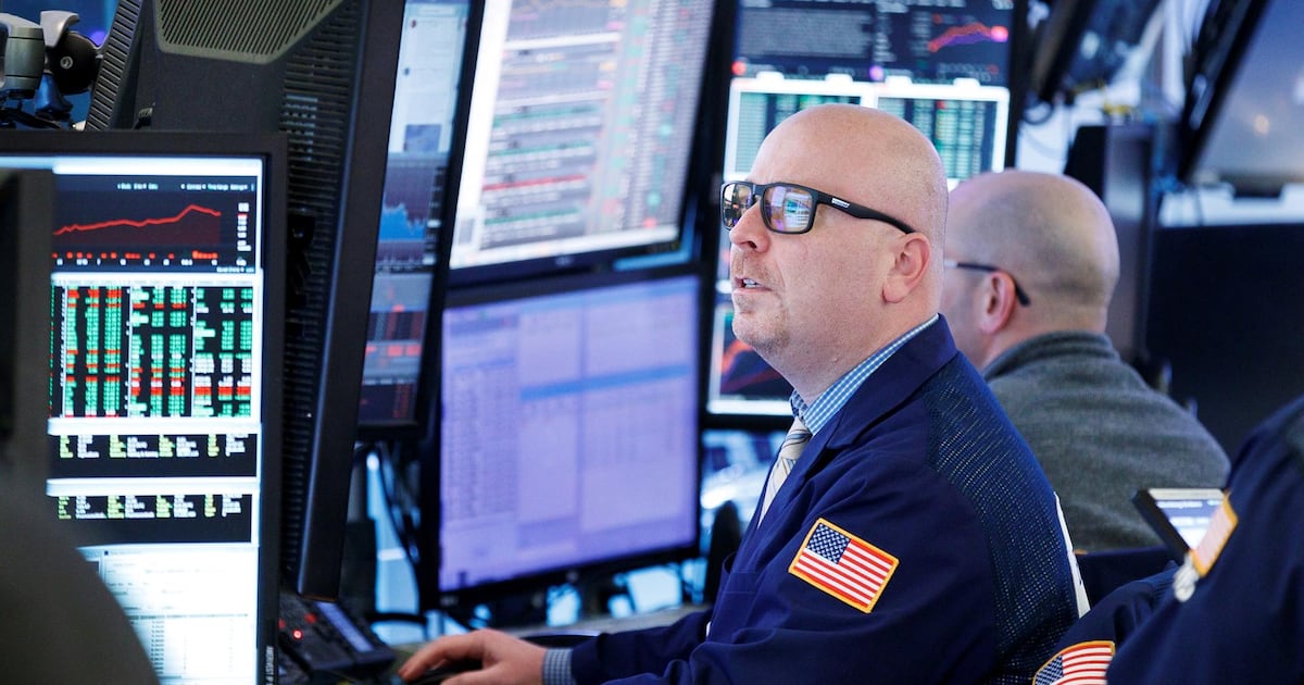 Asi cotizan los principales indicadores de Wall Street este 7 de abril de 2026. (EFE)
