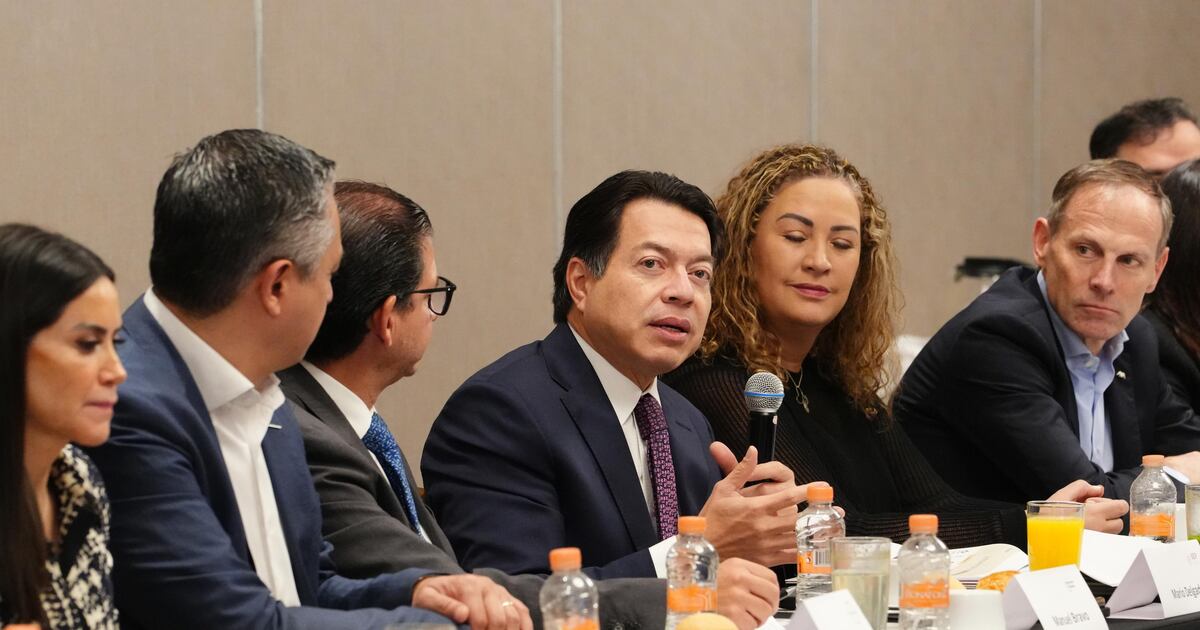 El titular de la SEP, Mario Delgada se reunio con los directores del Consejo de Empresas Globales en Mexico.