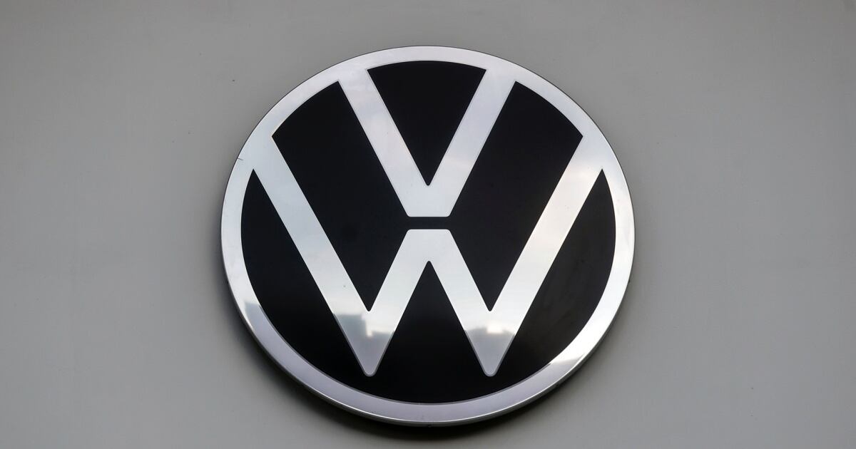 Más de 15 mil vehículos Volkswagen fueron llamados a revisión por fallas en bolsas de aire Takata, informó Profeco. Foto: EFE