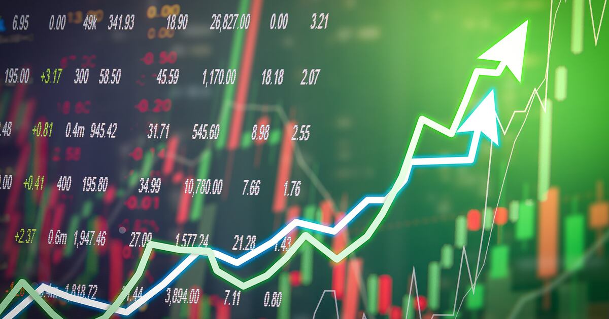 De acuerdo con analistas de Grupo Financiero Banorte, los mercados estan asimilando la incertidumbre geopolitica y los cambios de las señales en materia de aranceles comerciales. (Shutterstock).