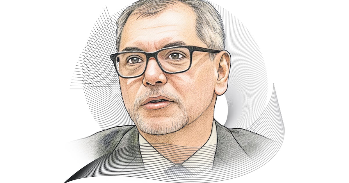 La comparecencia en la Camara de Diputados del secretario de Hacienda, Édgar Amador Zamora, puso sobre la mesa un dato relevante: la recaudacion tributaria podria aumentar 0.7 puntos del PIB este año sin una reforma fiscal, mientras que la deuda publica cerraria alrededor de 54 por ciento del PIB.
