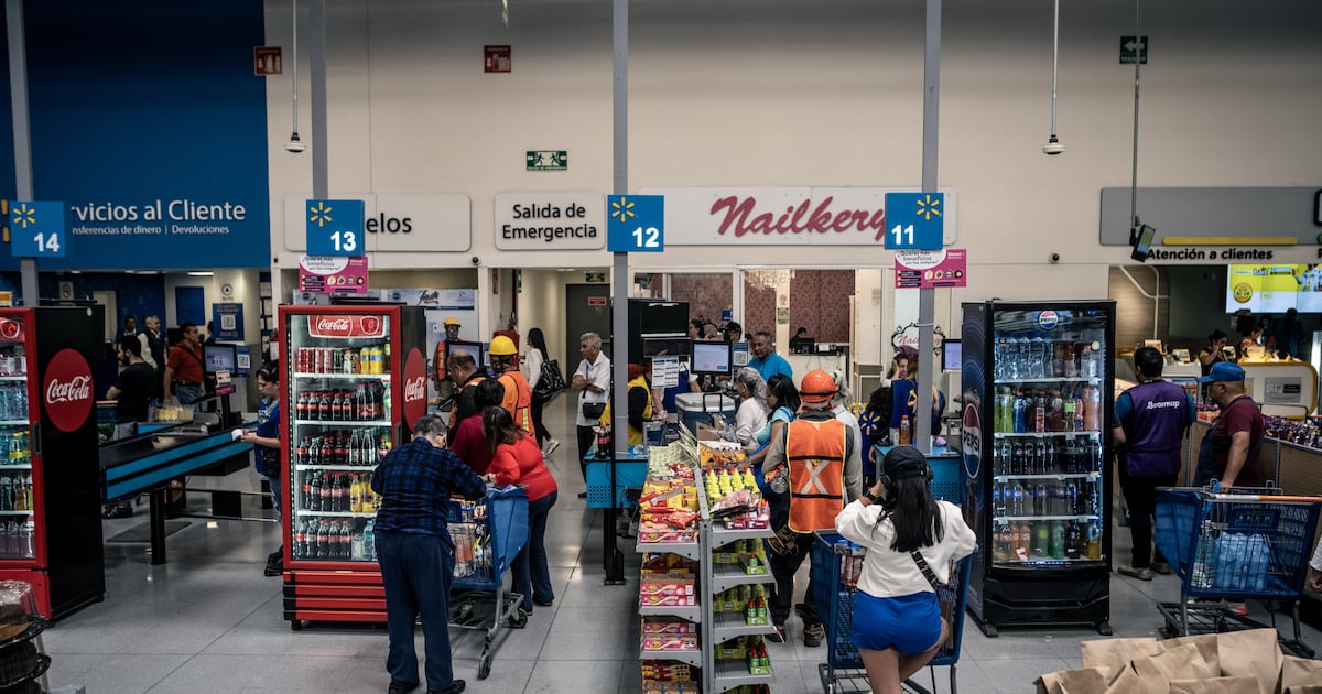 En Mexico, y en America Latina, y en todo el mundo en desarrollo, en mi profesion, la economia, el problema mas importante que tenemos es el del crecimiento economico.