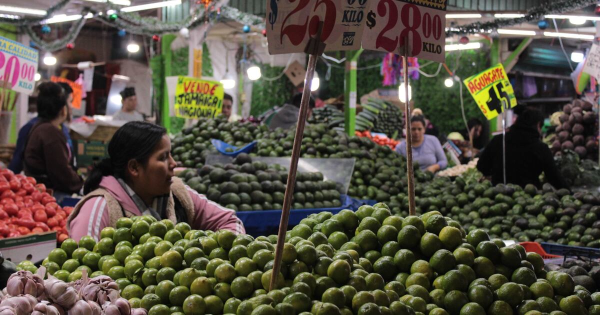 La inflacion anual subio mas de lo esperado en abril, pero sigue en el rango objetivo del Banxico.