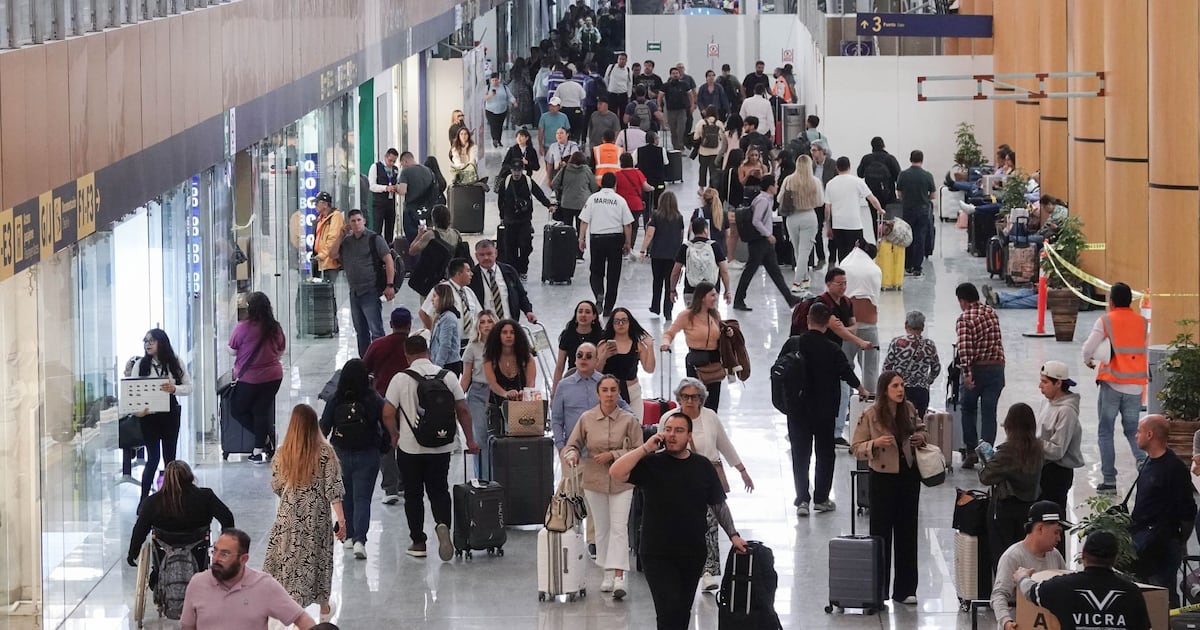 La inversión en aeropuertos en México es un caso de éxito comparado con otros países de Latinoamérica.