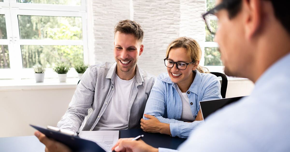 Cuidar cada paso que das constituye la mejor inversión en tu bienestar venidero. Es un acto de empatía contigo mismo.