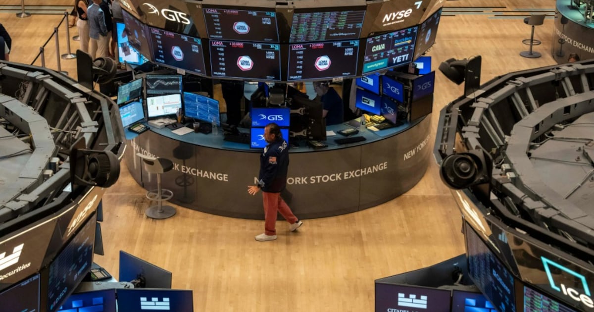 Asi cotizan los principales indicadores de Wall Street hoy. (AP).