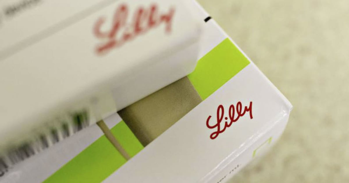 A finales de enero, Lilly afirmo que la combinacion reducia las posibilidades de hospitalizacion y muerte