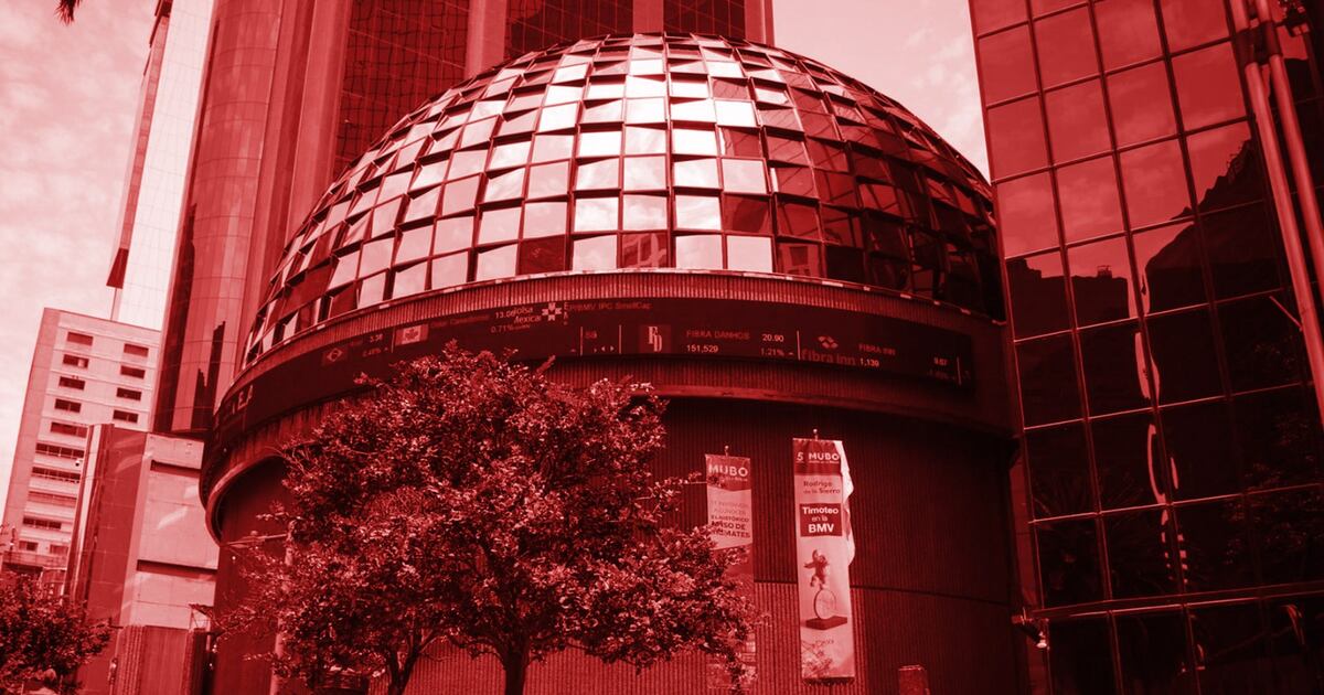 La Bolsa Mexicana de Valores (BMV) sufre una fuerte sacudida este 4 de marzo, con la entrada en vigor de aranceles del 25%.