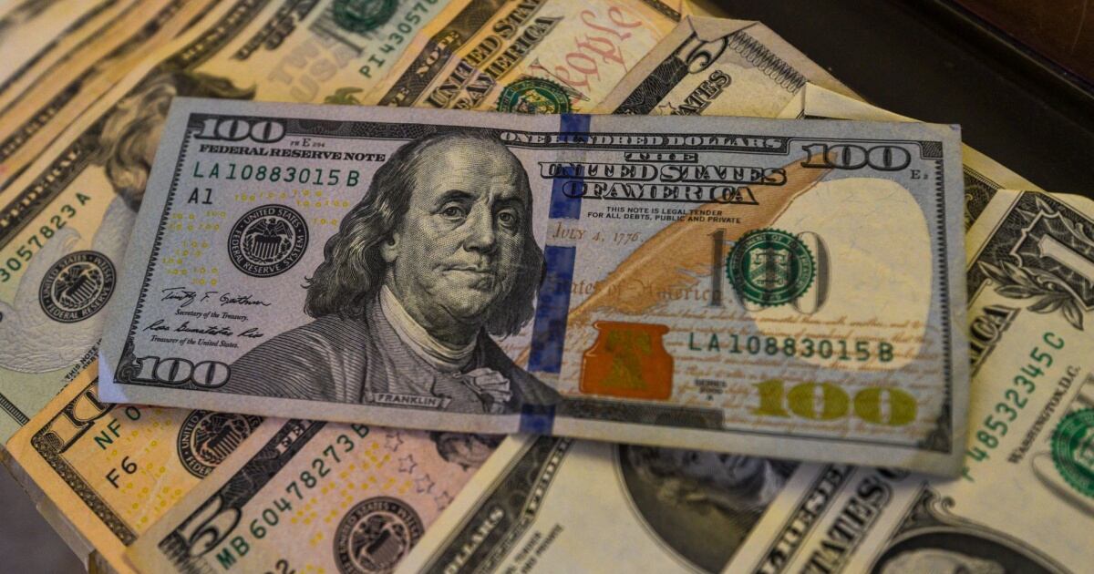 El tema geopolitico y comercial siguen afectando al peso. (Foto: Cuartoscuro)