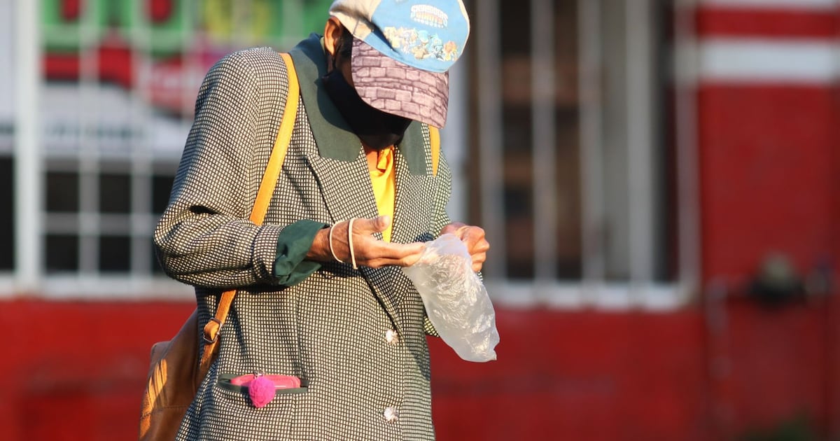 El tamaño de la economia informal tiene a la mitad de los trabajadores del pais trabajando con baja productividad y menores ingresos.