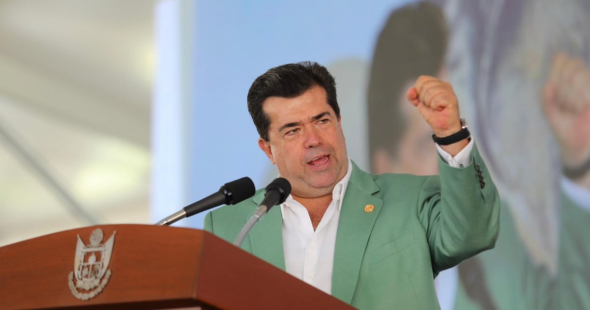 El diputado federal Pedro Haces no se encontraba en el Congreso el día de la votación de la reforma a la supremacía, sin embargo, su voto apareció en la lista.