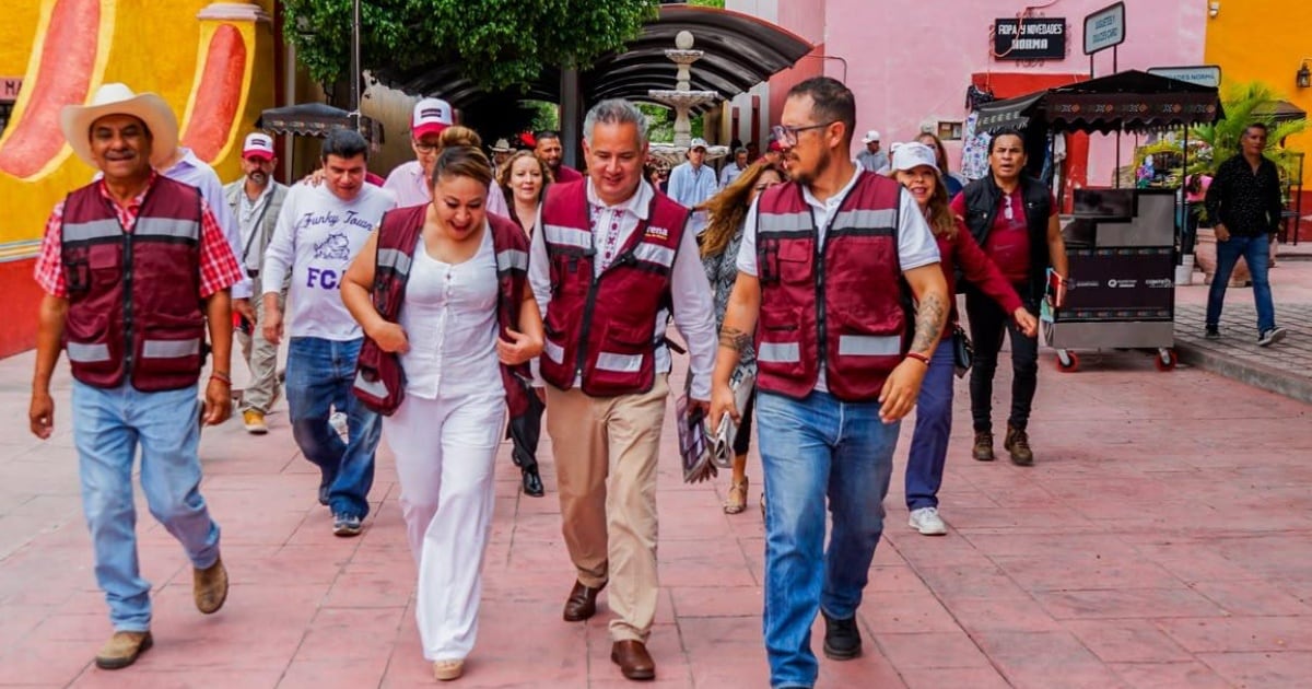 Durante estos recorridos, el morenista está realizando asambleas para mantener contacto directo con la ciudadanía. (Foto: Especial)