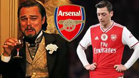 Mesut Ozil se ENGANCHA con Leonardo DiCaprio por NINGUNEAR al Arsenal ¡y se burla de sus novias!