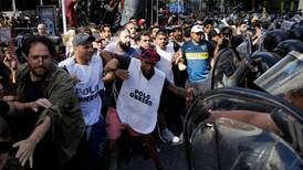 Prueba de fuego para Milei: Se realizan marchas en Argentina contra su plan económico 