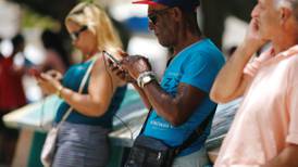 Servicio de internet en móviles arranca en Cuba