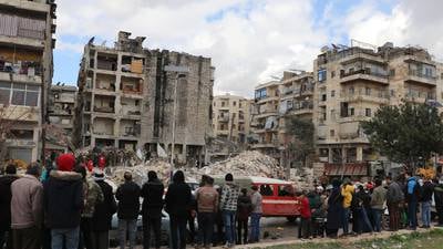 Terremoto en Siria: Hay poca ayuda humanitaria y cae la esperanza de rescatar sobrevivientes
