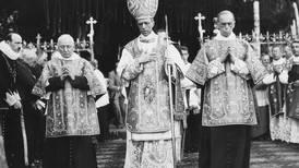 Sacan ‘trapitos al Sol’ a la Iglesia: Papa Pío XII sabía del exterminio de judíos durante la 2GM
