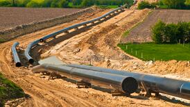 Moody's aplaude acuerdo del Gobierno por gasoductos: da certeza a inversiones