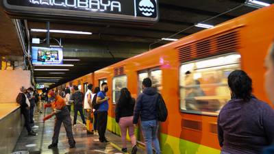Metro CDMX: Reportan saturación y retrasos en tres líneas – El Financiero