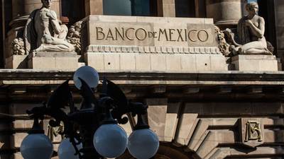 Banxico aumentará la tasa de interés a 11.25 por ciento en marzo, de acuerdo con analistas de Citibanamex.