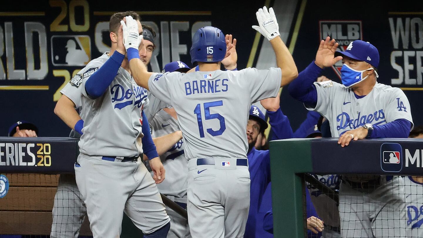 A palos y dominio monticular: Dodgers toma ventaja ante Rays en la Serie Mundial