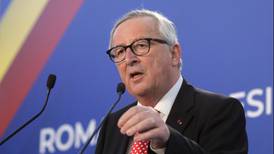 La UE está dispuesta a aclarar acuerdo del Brexit, no a renegociarlo: Juncker

