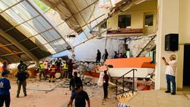 Colapsa techo de colegio en Ciudad Victoria; hay al menos 3 heridos