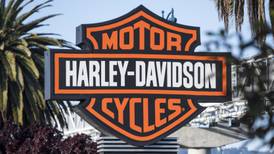 Trump pide a Harley-Davidson mantener empleos en EU