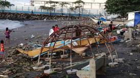 Tifón 'Phanfone' azota Filipinas y deja al menos 28 muertos