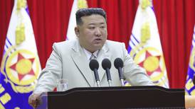 Crece la tensión: Corea del Norte lanza al agua un submarino nuclear