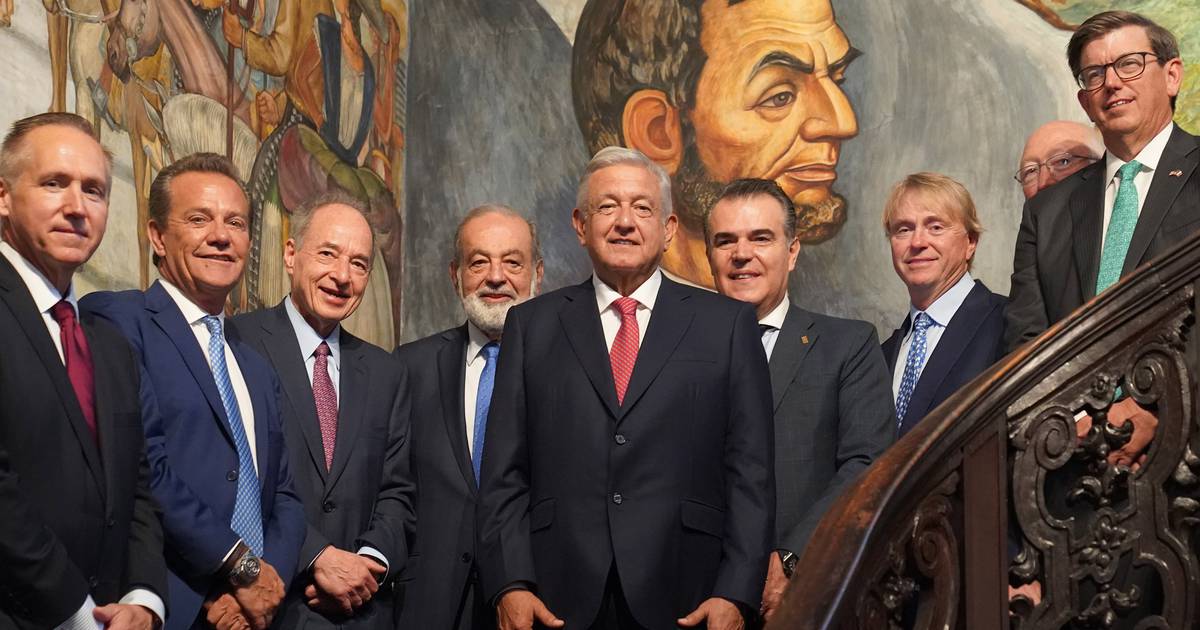 Who are the business men and women who had breakfast with AMLO in Washington?  – Finance