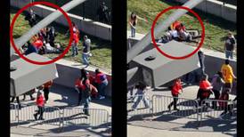 Fans de Chiefs someten a presunto tirador en desfile del SB LVIII en Kansas City; reportan un muerto (VIDEO)