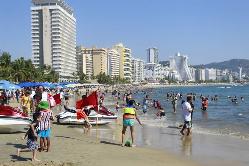 Acapulco es uno de los destinos turísticos más famosos de México.