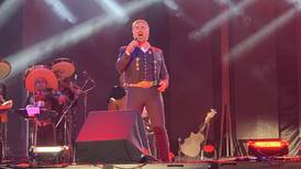 Alejandro Fernández interpretará el Himno Nacional en la pelea del ‘Canelo’