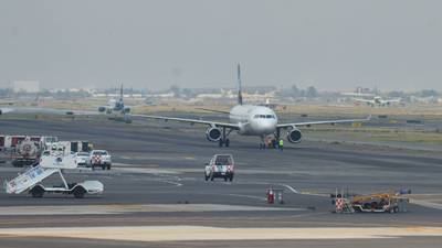 Reforma para crear nueva aerolínea del Estado podría aprobarse esta semana: Monreal