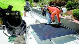 Será un reto democratizar el uso de energía solar